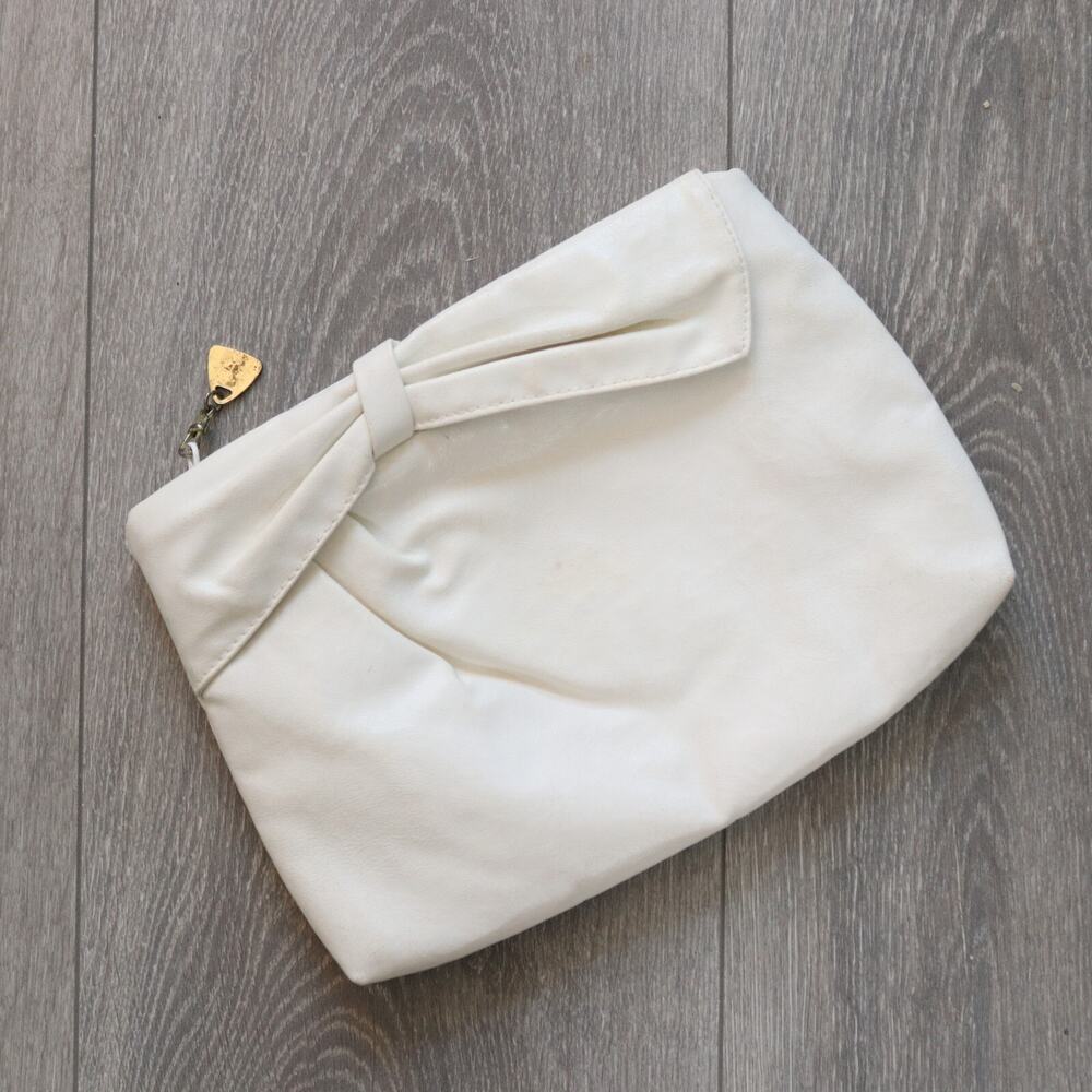 Vintage 80s Bag Bazaar Handbag Women Small White Faux Leather Clutch Purse Bag